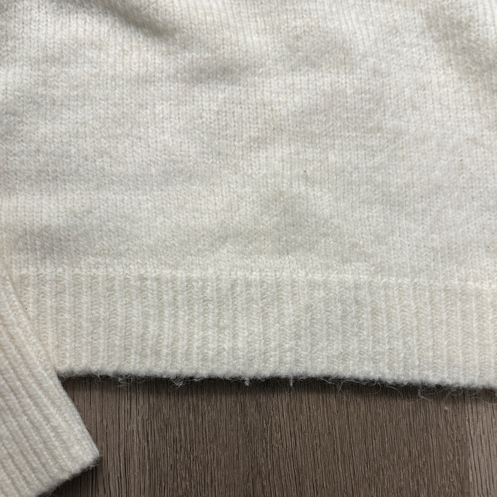Abercrombie & Fitch Cream Crew Neck Sweater - Picture 3 of 5